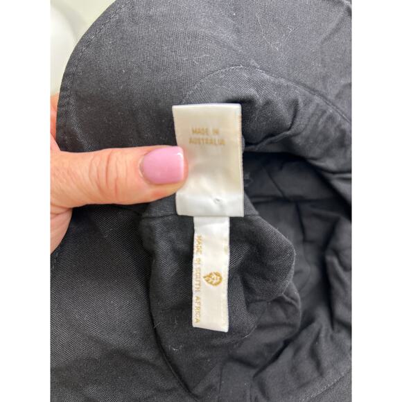 Helen Kaminski Frankie Bucket Hat in black with Tie - Picture 7 of 7